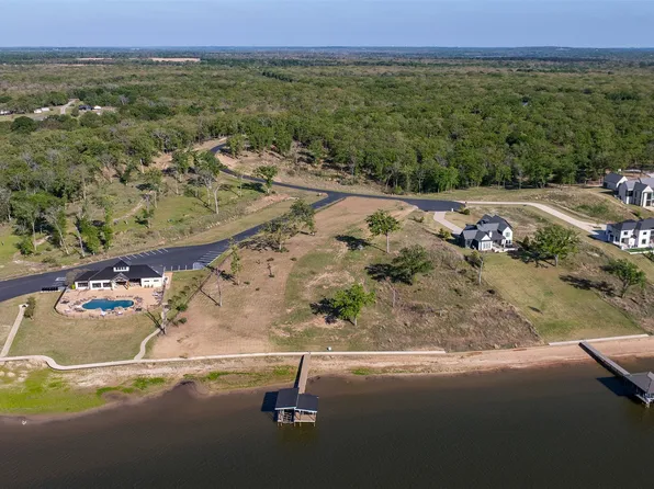 7026 Lakeshore Way, Malakoff, TX 75148