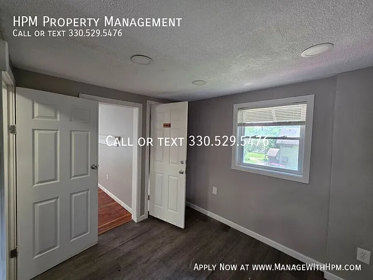 392 Bailey Ct #3 — Photo 2