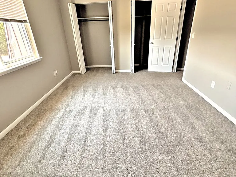 Avalon Cove Townhomes — Photo 28