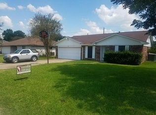 506 Corley Dr, Highlands, TX 77562