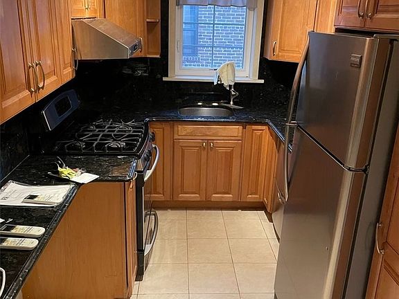 5th image of 193-04 45th Ave Floor 2
