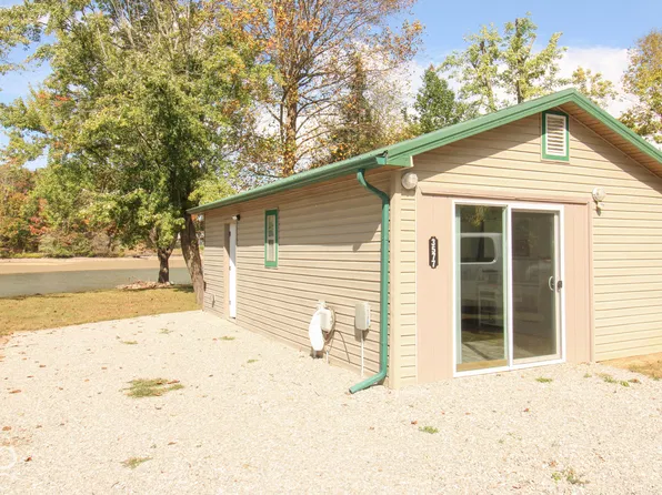 3577 Laughton Ct, North Vernon, IN 47265