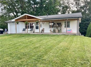 201 S Summit Dr, Apollo, PA 15613