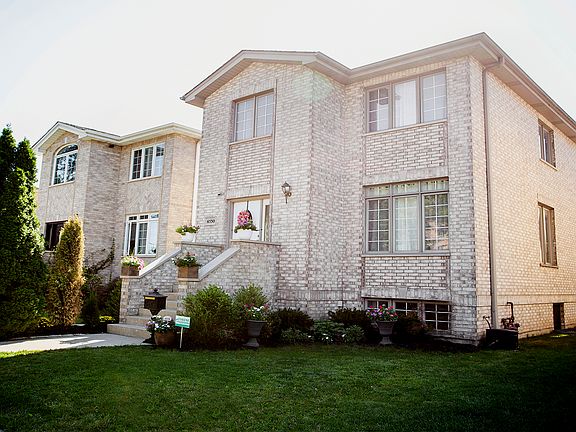 2nd image of 6530 N Nashville Ave