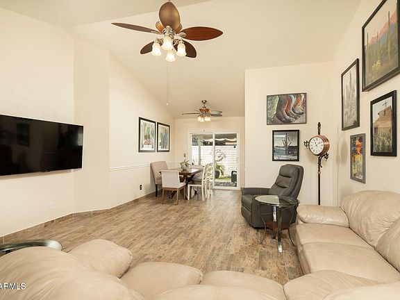 4th image of 902 E WAGONER Road