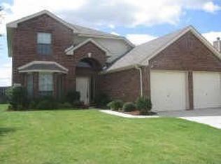 617 Cranbrook Dr, Fort Worth, TX 76131