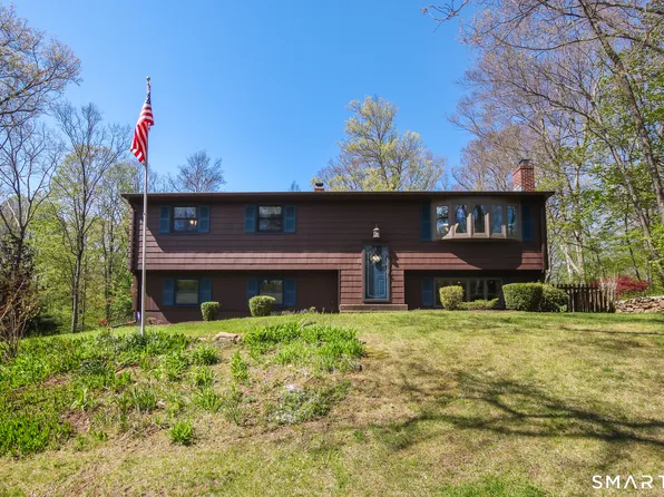28 Buckboard Lane, Marlborough, CT 06447