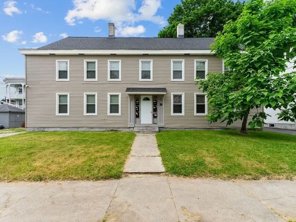 126 Earle St, Woonsocket, RI 02895
