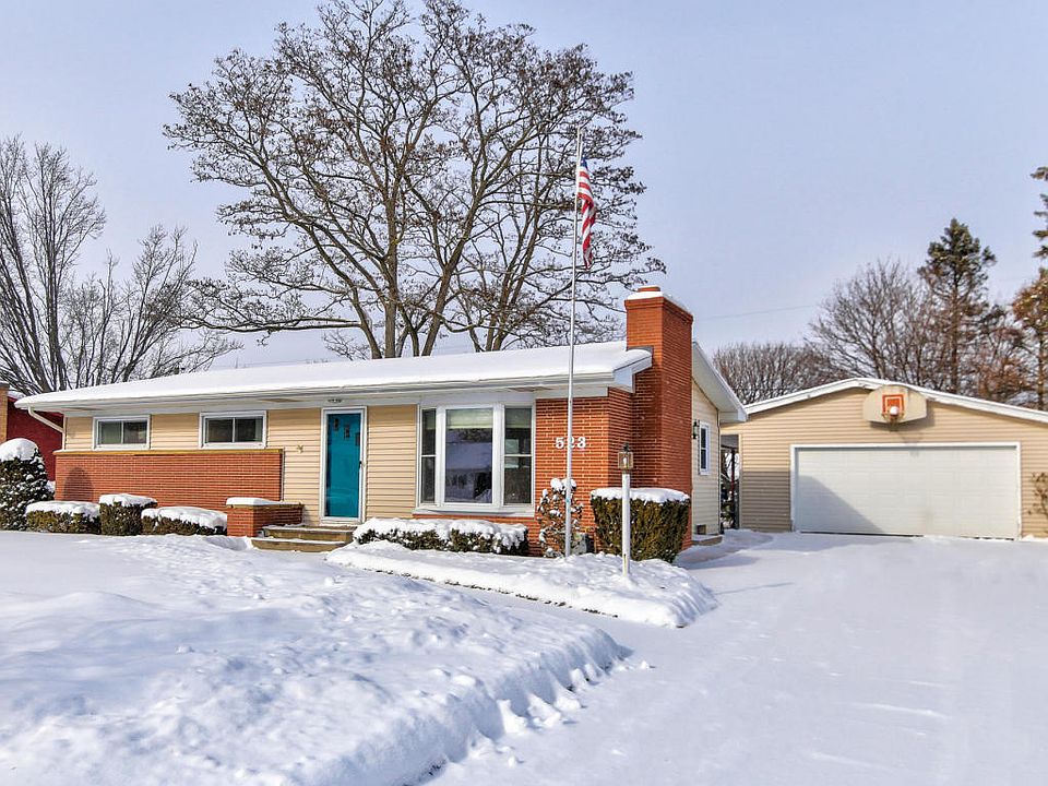 523 Robbins Rd, Grand Haven, MI 49417 Zillow