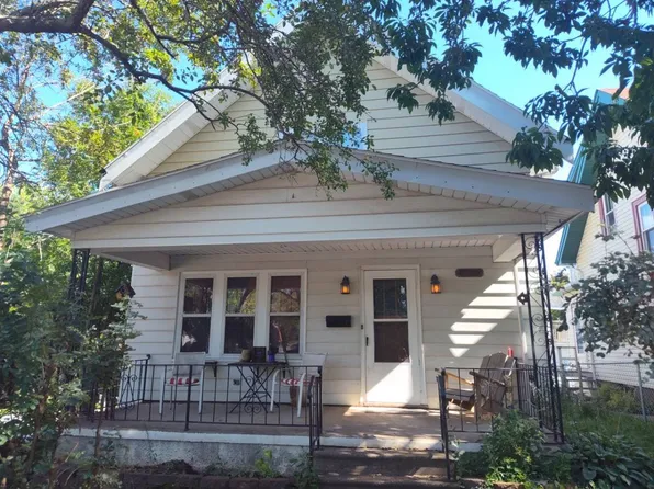 830 E 10th St, Duluth, MN 55805