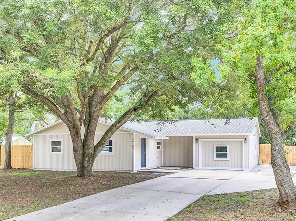 30133 Magnolia Ave, Sorrento, FL 32776