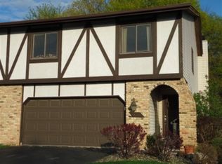 14296 Golf View Dr, Eden Prairie, MN 55346