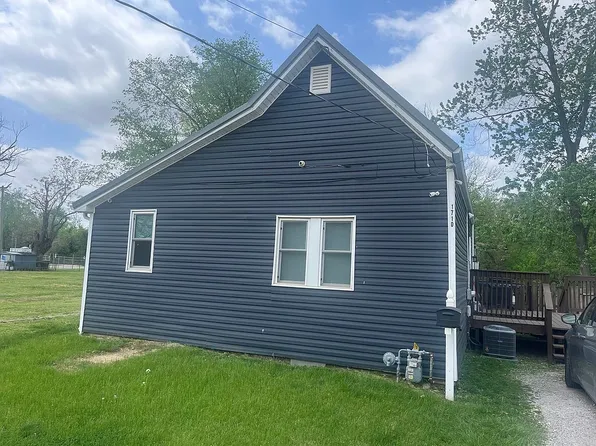 1710 Grove St, Evansville, IN 47710