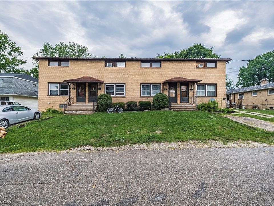 1st image of 211 Clara Ct