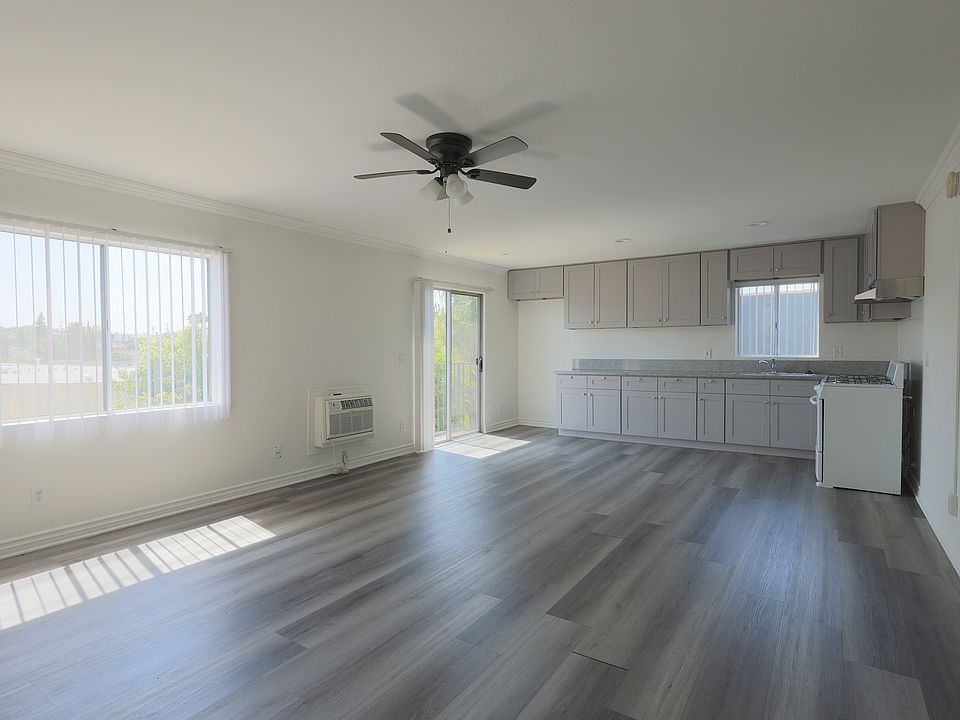 1st image of 532 N Juanita Ave
