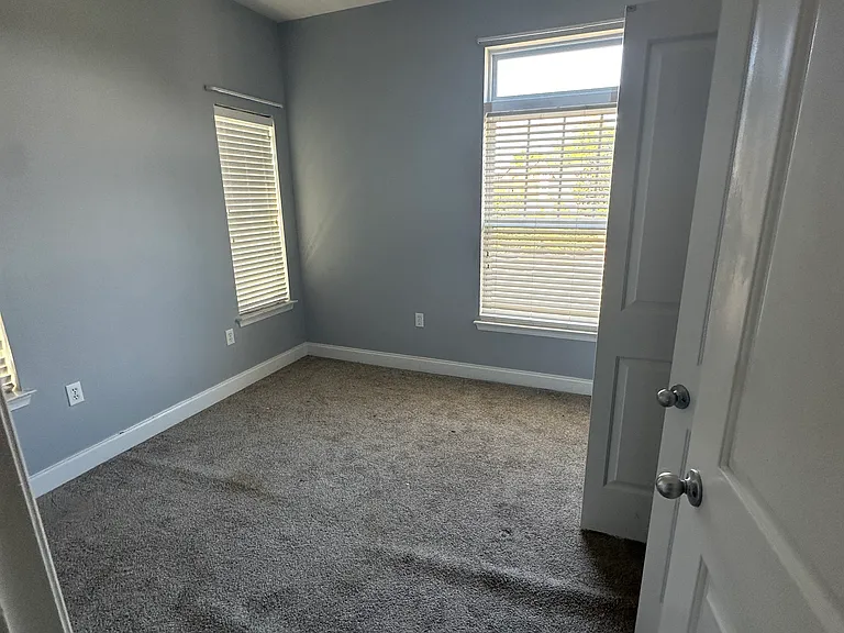 929 Gracie Way — Photo 13
