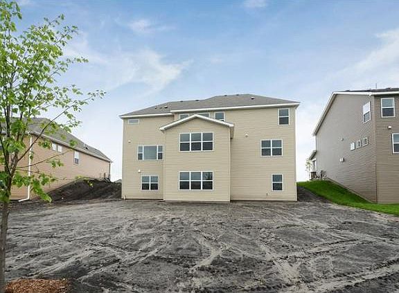 2nd image of 12884 Legacy Creek Pkwy