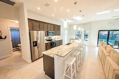 2906 SE 8th Ave — Photo 9