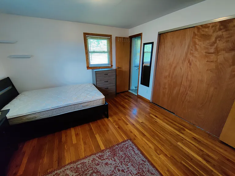 125 S Jensen Rd — Photo 5