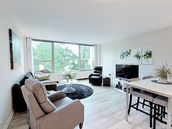 3rd image of 3600 N Lake Shore Dr APT 218