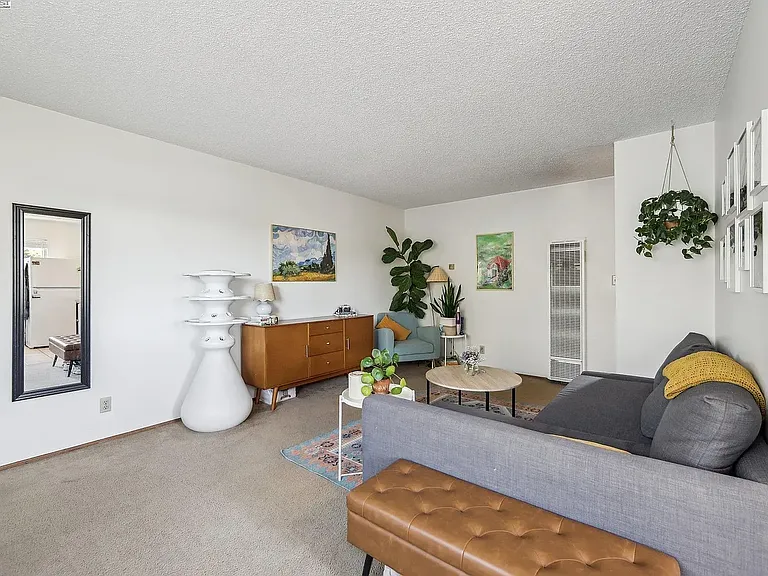 5722 Jefferson Ave #5728 — Photo 5