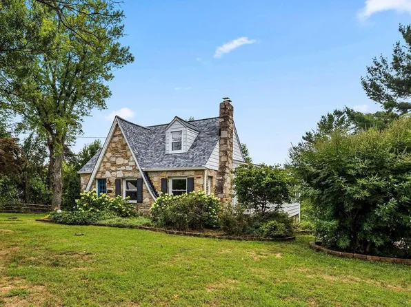 8923 Satyr Hill Rd, Parkville, MD 21234