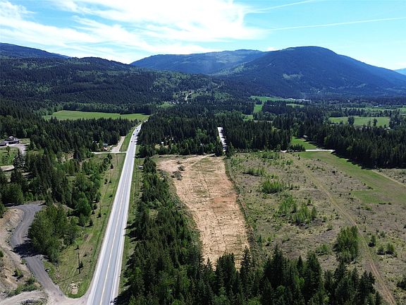 3rd image of 640 E Yellowhead Hwy