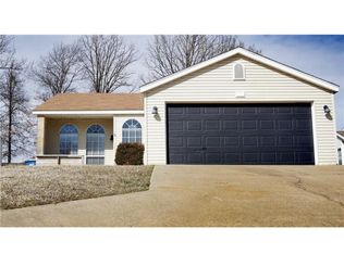2911 NE 16th St, Bentonville, AR 72712