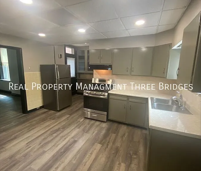 2717 January Ave — Photo 5