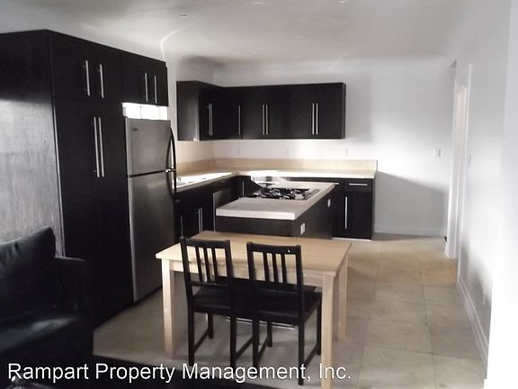 5th image of 1271 1/2 W 37th Pl #4772027