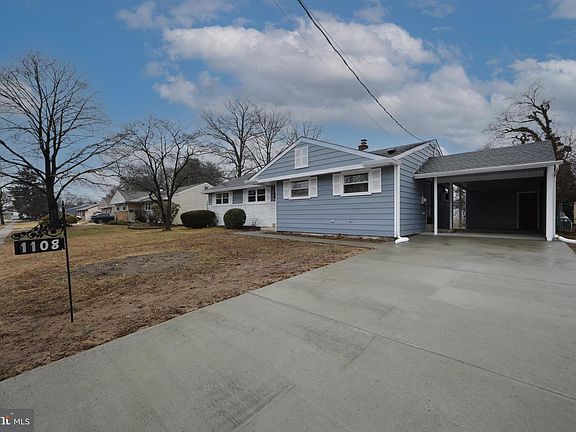 3rd image of 1108 Laurel Rd