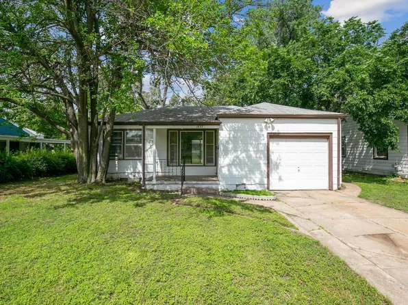 1837 N Saint Paul St, Wichita, KS 67203