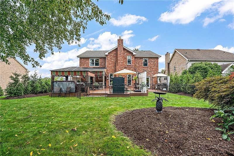 127 Hickory Heights Dr, Bridgeville, PA 15017 Zillow