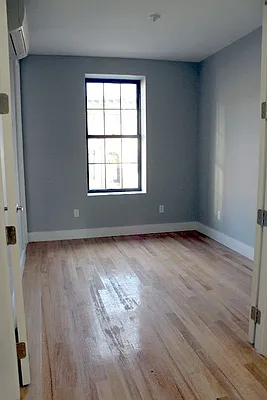 Rented by Keller Williams NYC | media 27