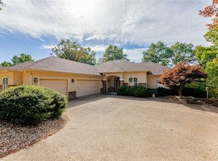 20 Milford Ln, Bella Vista, AR 72715