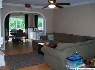 17 Eunice Ln, West Long Branch, NJ 07764