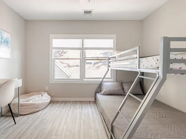 307 Lakeside Blvd — Photo 25