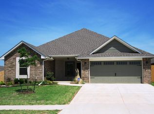 18708 Summer Grove Ave, Edmond, OK 73012