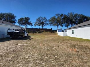 1195 Stratton Ave #9, Groveland, FL 34736