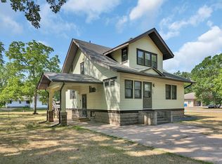 6683 Main St, North Branch, MN 55056