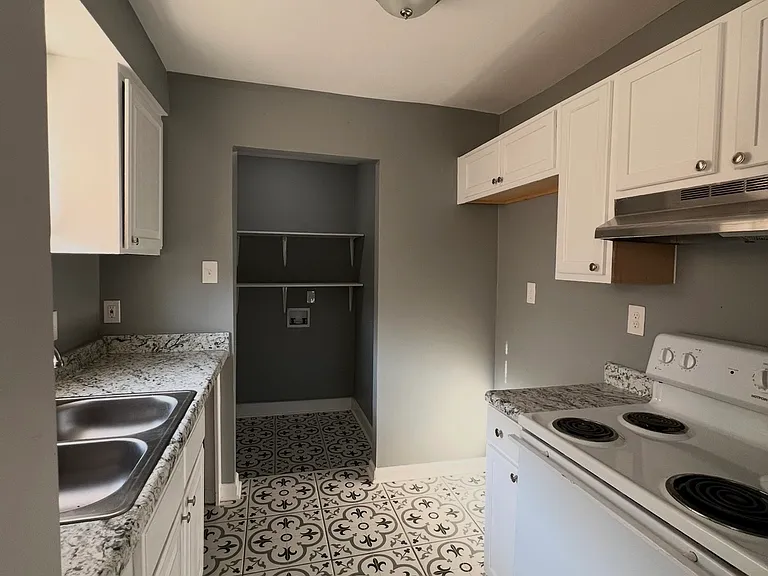 3146 Highland Park Pl #3148 — Photo 6