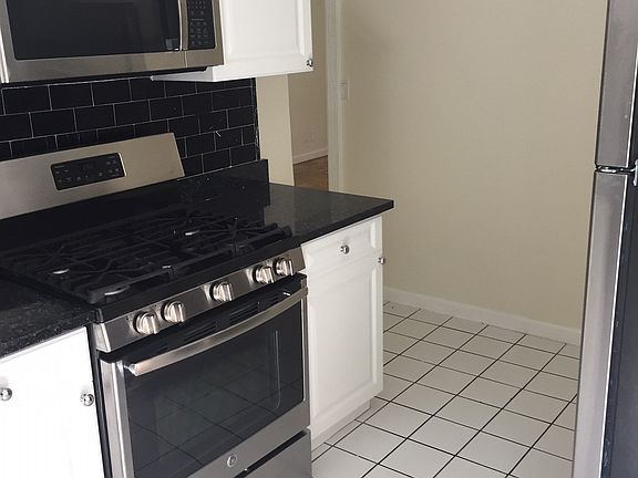 5th image of 355 E 72nd St APT 3H