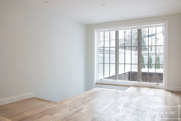 Rented by Grand & Co. | media 19