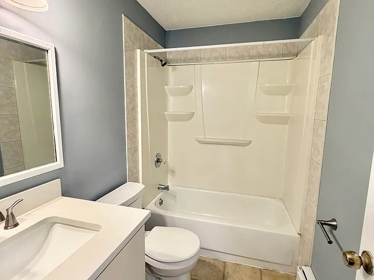 71 Williams St #B — Photo 8