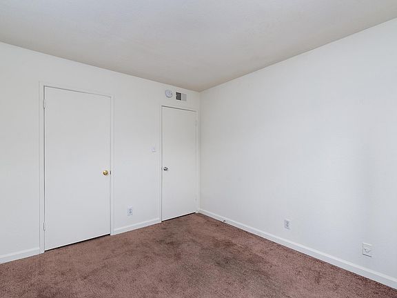3rd image of 10440 Quill Ave APT 104