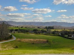 2619 Mint Rd, Maryville, TN 37803