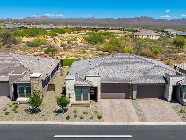 18316 E Spring Valley Ct — Photo 24