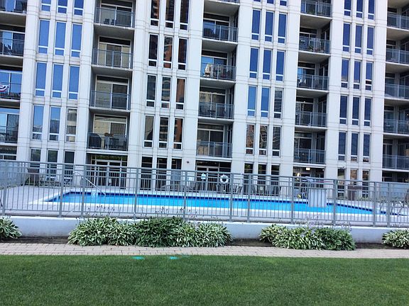 2nd image of 1250 S Michigan Ave APT 1905