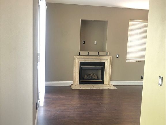 4th image of 31368 Castaic Oaks Ln