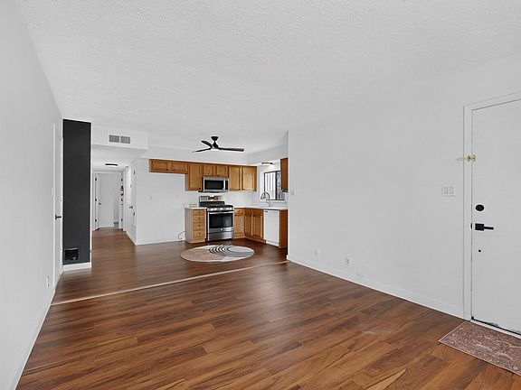 5th image of 6035 Staubach Ave NW
